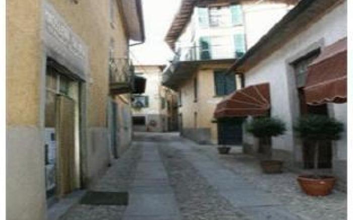 Nene-Il Vicolo Apartments and Rooms