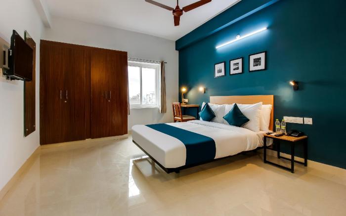 Hotel O Silverkey ,near RTO office kondapur