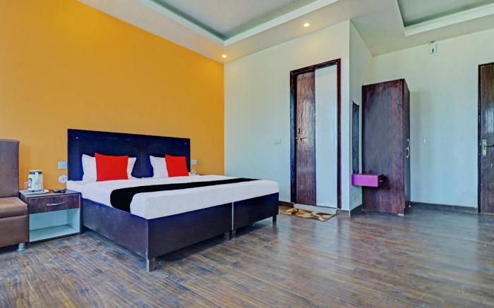 Capital O Kanha Resort