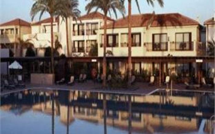 Impressive Playa Granada Golf