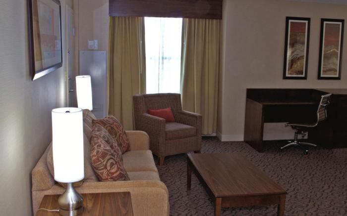 DoubleTree by Hilton Norfolk Airport, VA