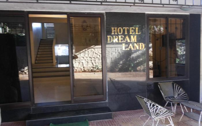 Hotel Dreamland