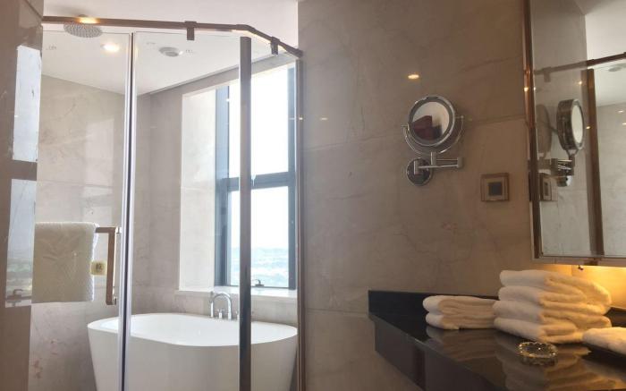 New Junyue International Hotel Guangzhou South Station Jinlong Subway Station