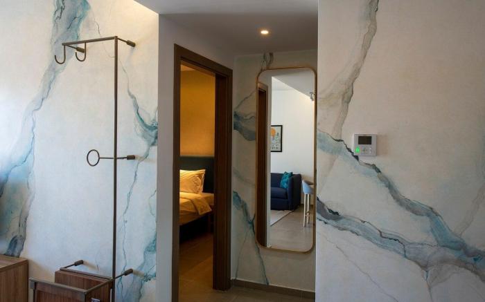 The 'Lux' Suite
