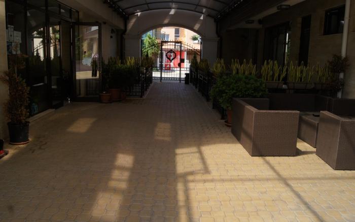 Stamopolu Lux