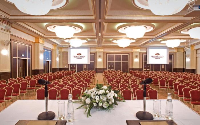 Crowne Plaza Istanbul Asia By IHG