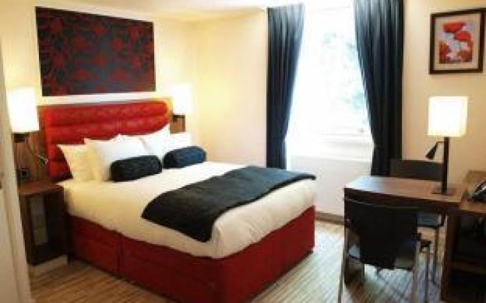 Simply Rooms & Suites Hotel