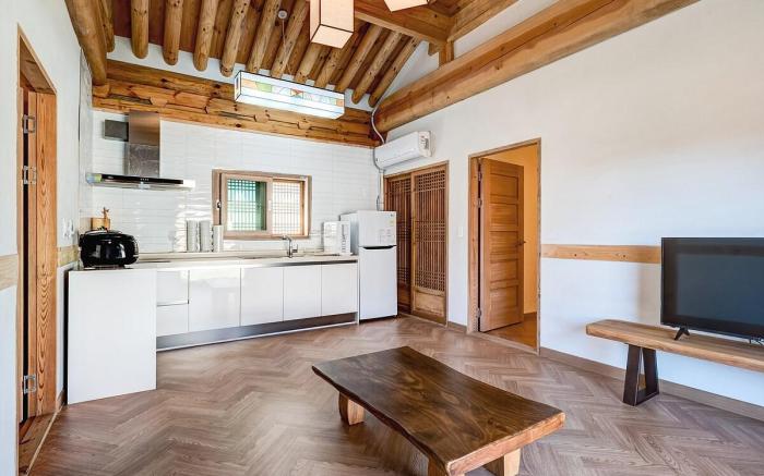 Daego House