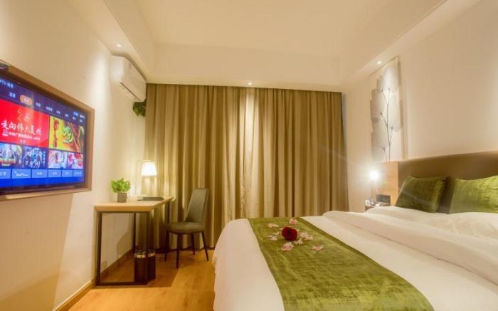 GreenTree Inn Express Hainan Haikou Haixiu Zhong Road