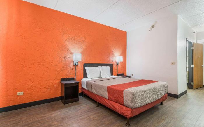 Motel 6 Bridgeview, IL