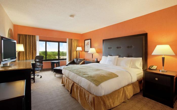 DoubleTree by Hilton Hotel Springfield