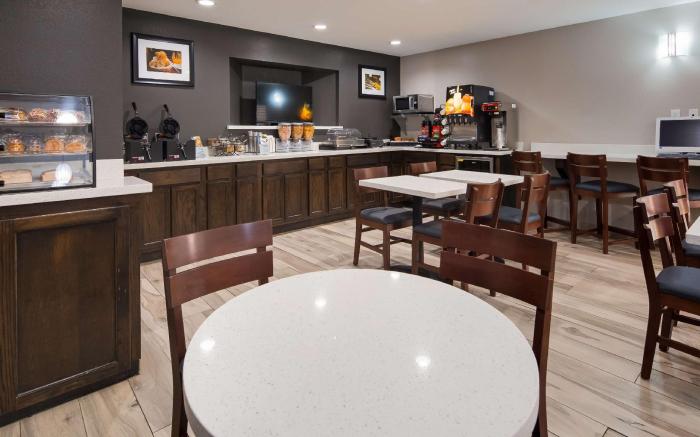 Best Western Executive Inn