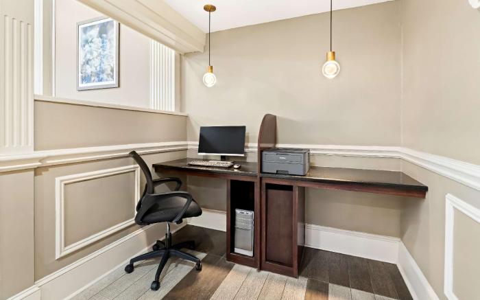 Best Western Riverside Inn