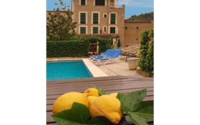 Hotel y Apartamentos DES PUIG