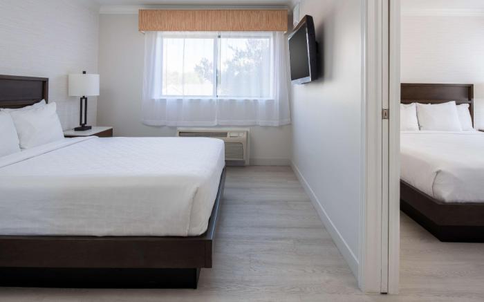 Best Western Plus All Suites Inn