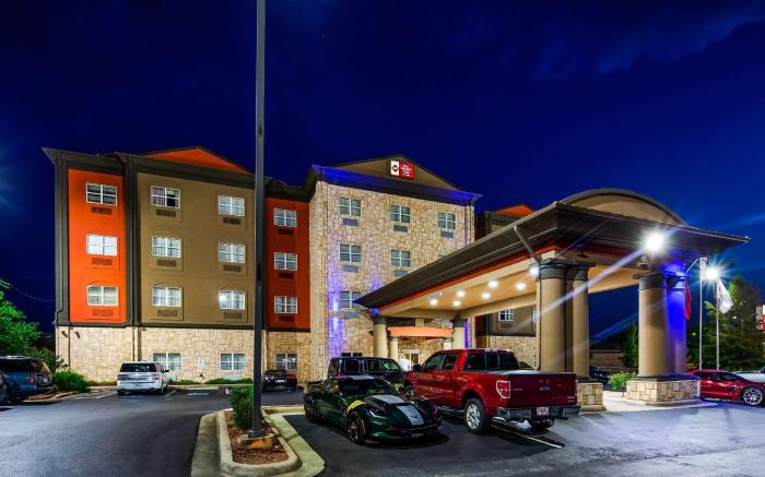 Best Western Plus JFK Inn and Suites