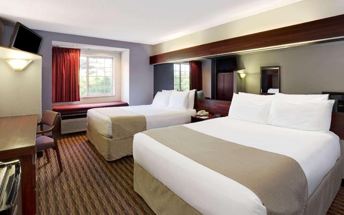 Microtel Inn & Suites by Wyndham Murfreesboro