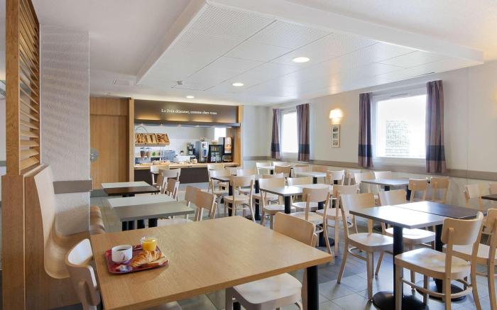 B&B HOTEL Lyon Grand Stade Meyzieu