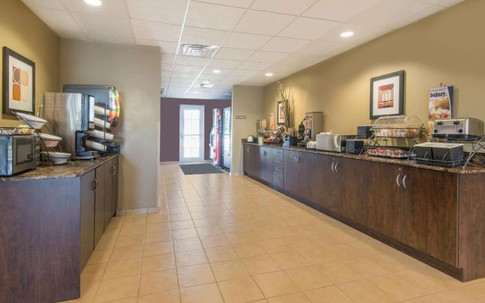 Microtel Inn & Suites by Wyndham Montgomery