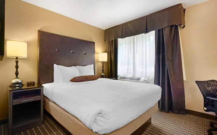 Best Western Plus Yakima Hotel
