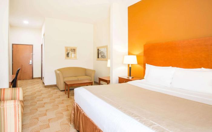 Baymont by Wyndham Savannah South