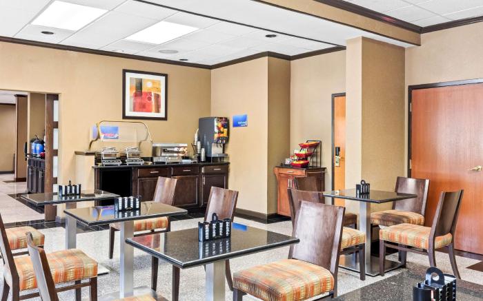 Best Western Gwinnett Center Hotel