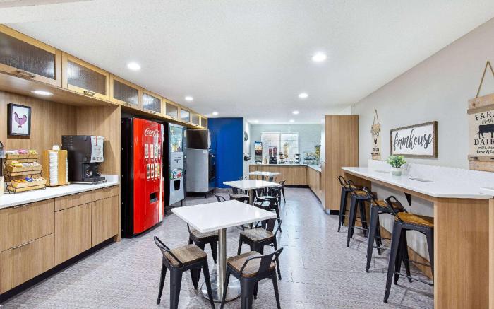 Microtel Inn & Suites by Wyndham Columbus North