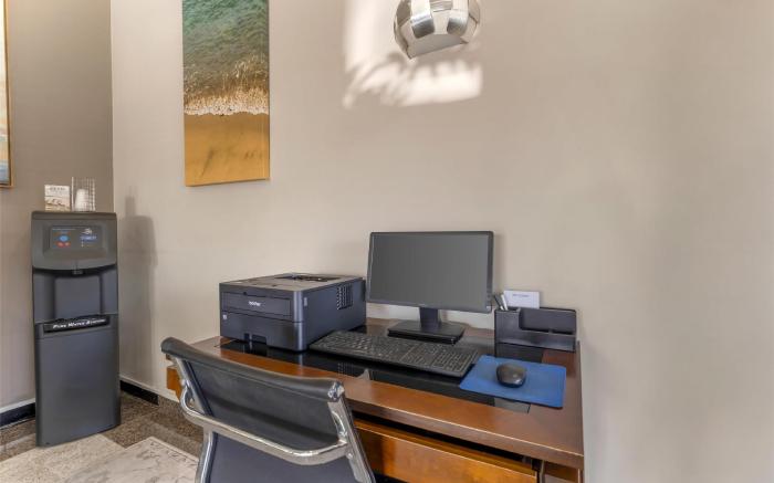 Bestwestern Redondo Beach Galleria Inn Hotel - Beach City LA 