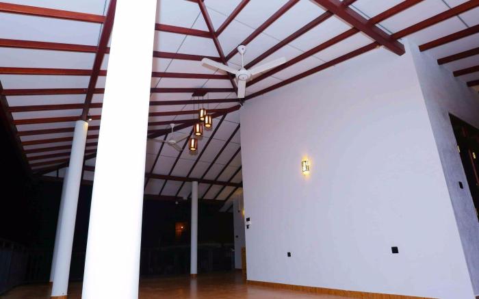 Kandy Grand Hill