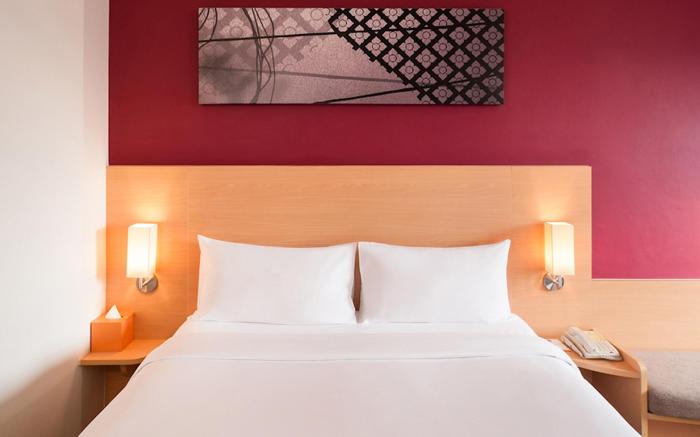 Ibis Bangkok Riverside