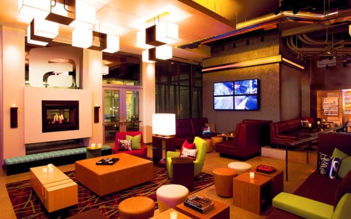Aloft New York LaGuardia Airport