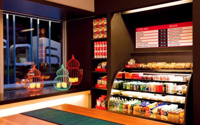 Aloft New York LaGuardia Airport
