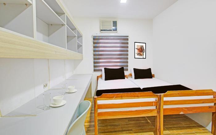 Collection O 1318 Residences, University Belt, Metro Manila