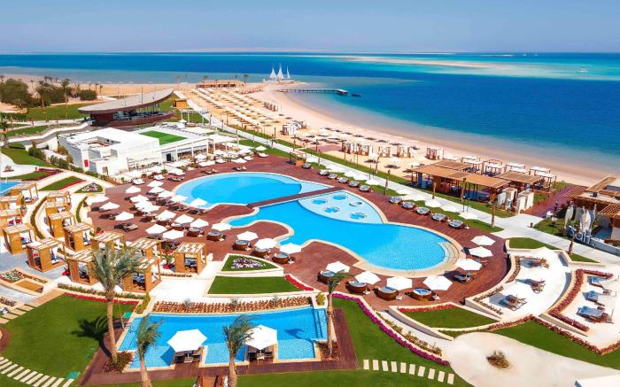 Rixos Premium Magawish Suites and Villas