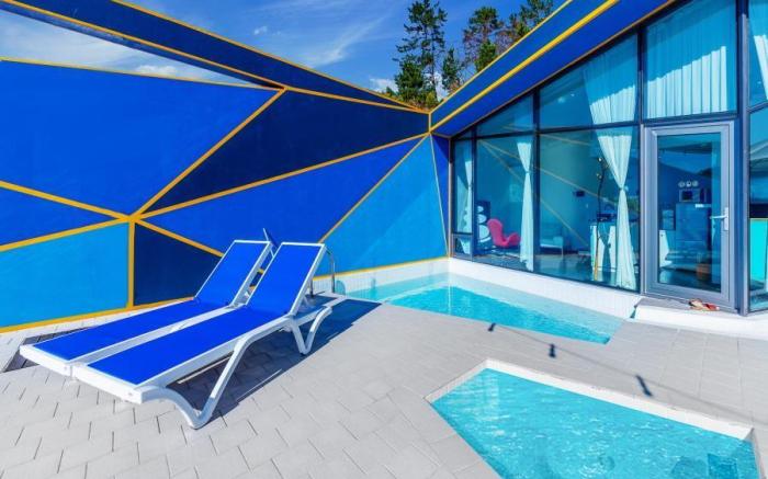 Namhae Pumda Pool villa Pension