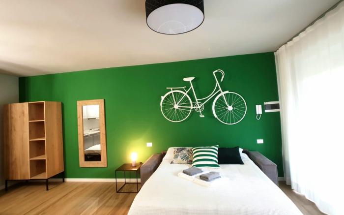 GREEN LIFE ELEGANT STUDIO