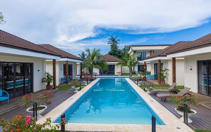 Amphitrite Resort