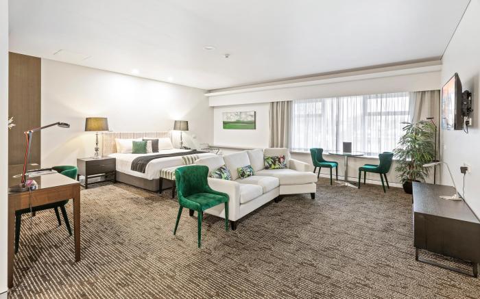 The Colmslie Hotel