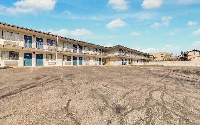 Motel 6 Austin, TX - Airport - South