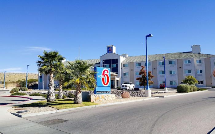 Motel 6 Las Cruces, NM - Telshor