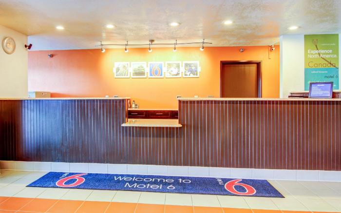 Motel 6 Columbia, MO - East