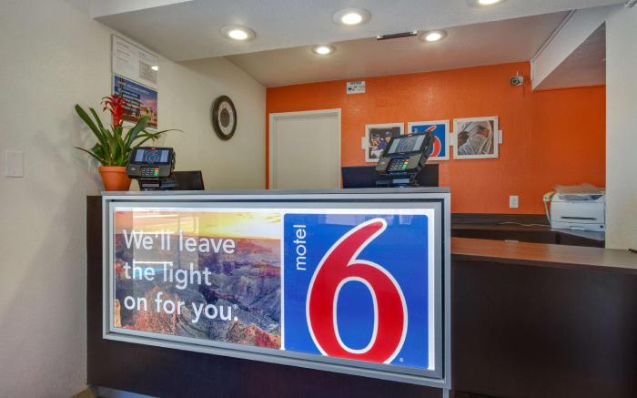 Motel 6 Tempe, AZ - Broadway - ASU