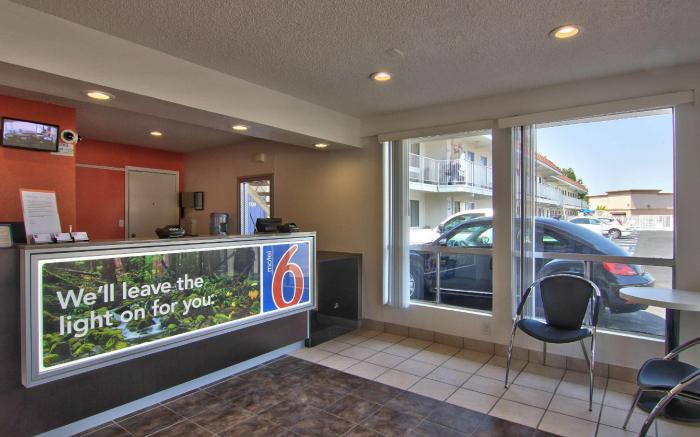 Motel 6 West Sacramento, CA
