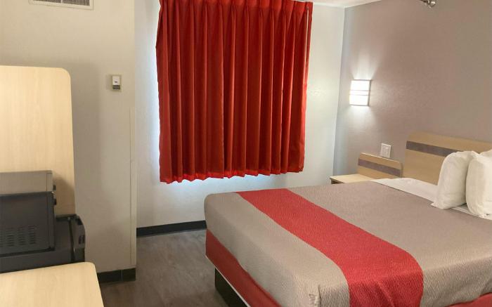 Motel 6 Pearl, MS - Jackson Airport