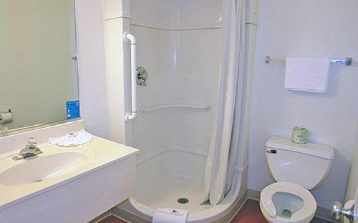Motel 6 Reno, NV - Livestock