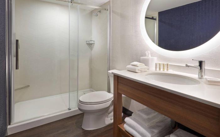 Fairfield by Marriott Niagara Falls, Canada