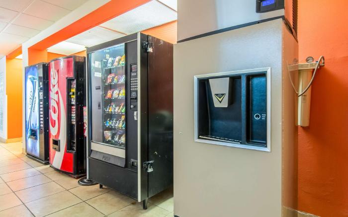 Motel 6 Dallas, TX - North - Richardson