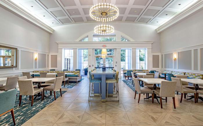 Hampton Inn & Suites Charlotte/SouthPark at Phillips Place