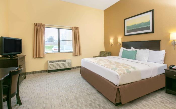 Spark by Hilton Longview