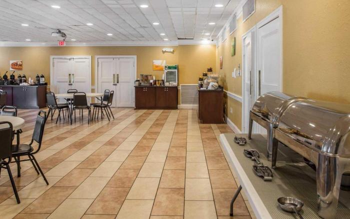 Quality Inn Richmond Hill - Savannah I-95